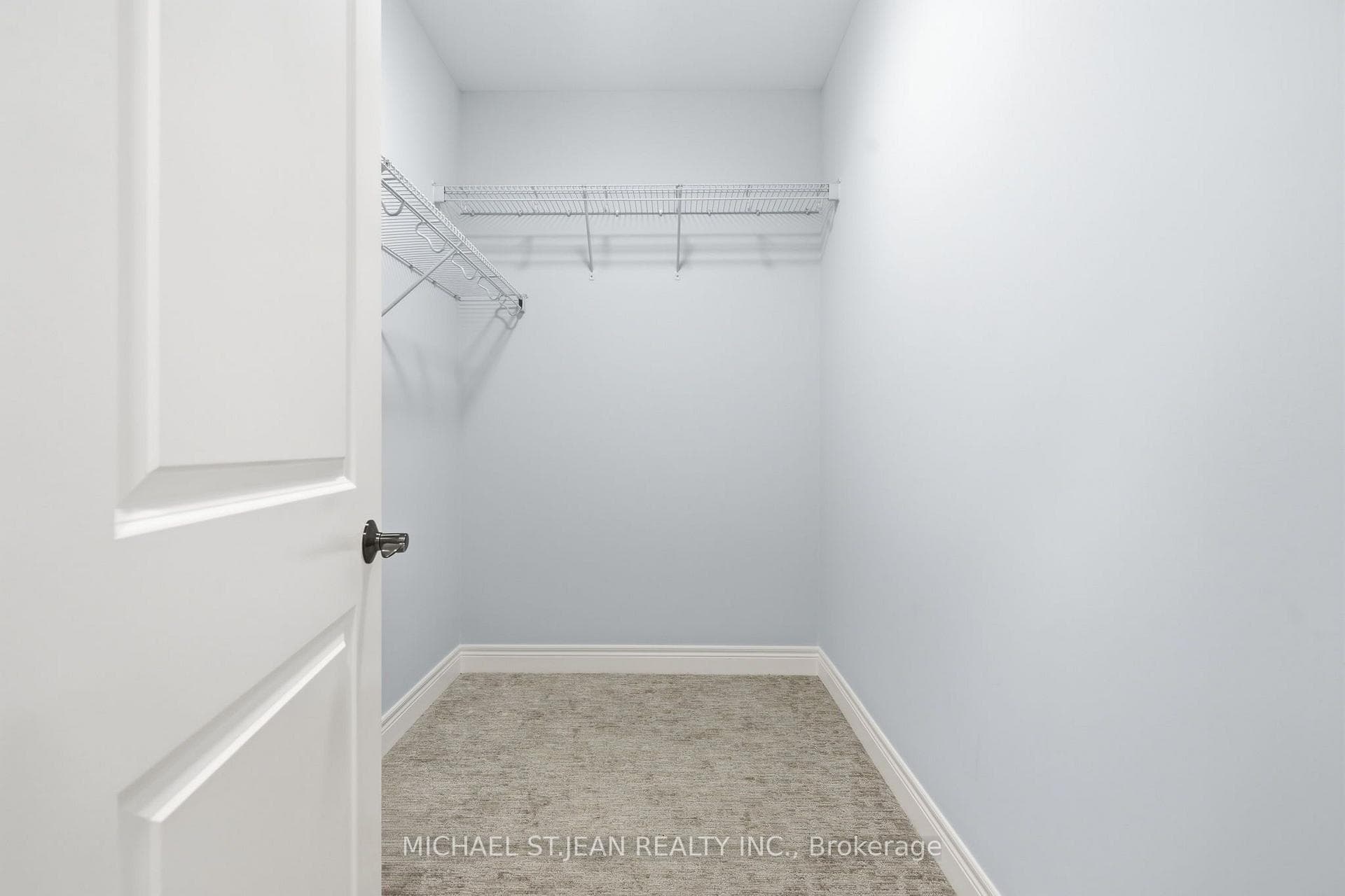 35 Butlers Drive photo 22