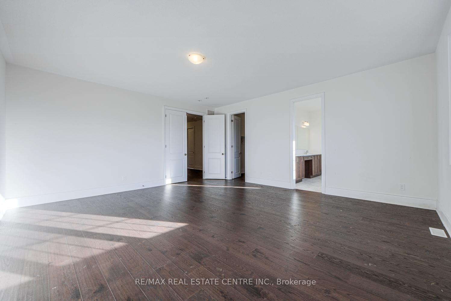 2492 ORCHESTRATE (UPPER) Drive photo 25