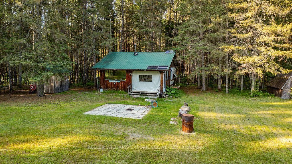 2101 Ahmic Lake Road photo 12