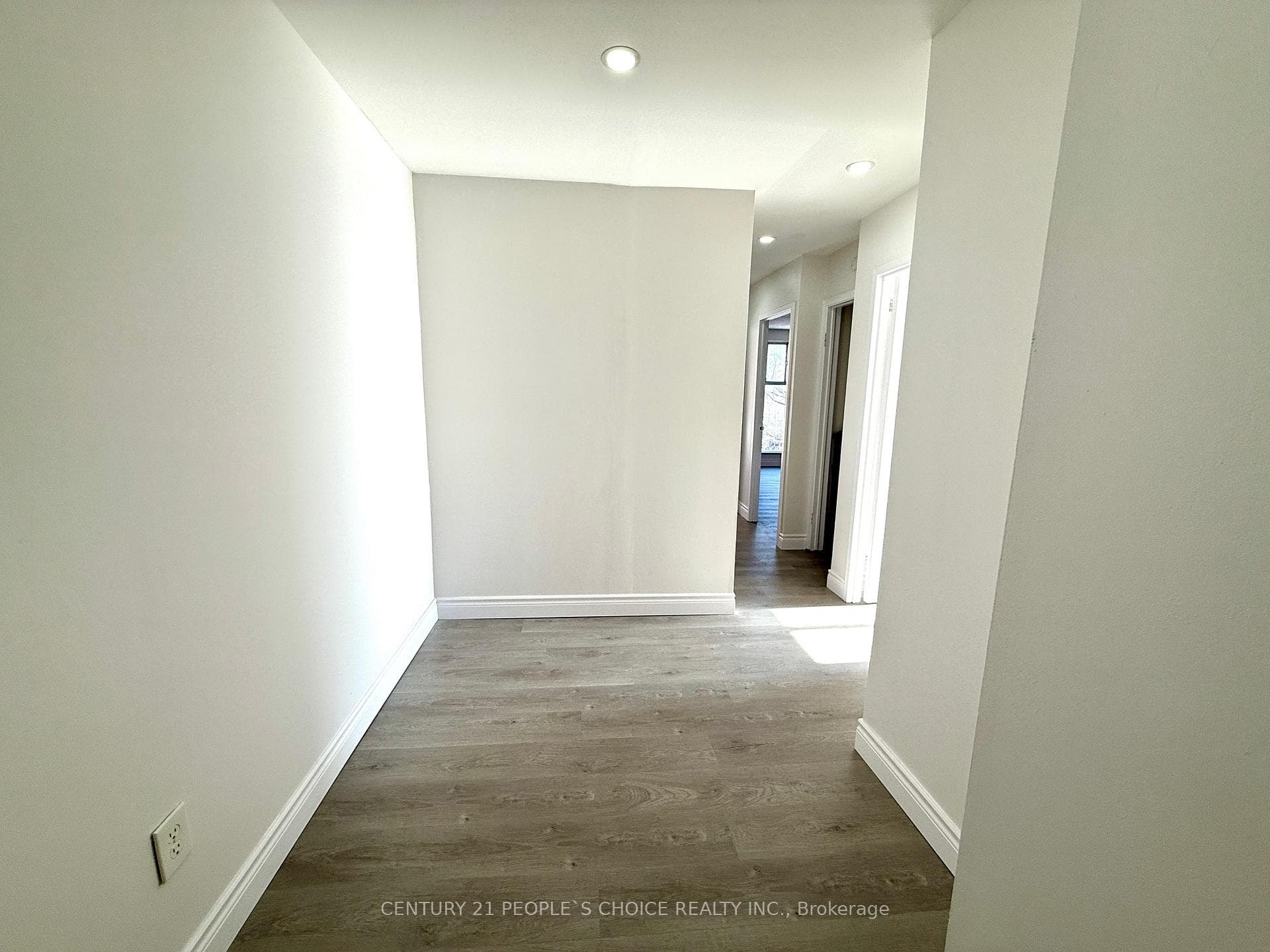 MEDIA/LOFT AREA ON SECOND FLOOR