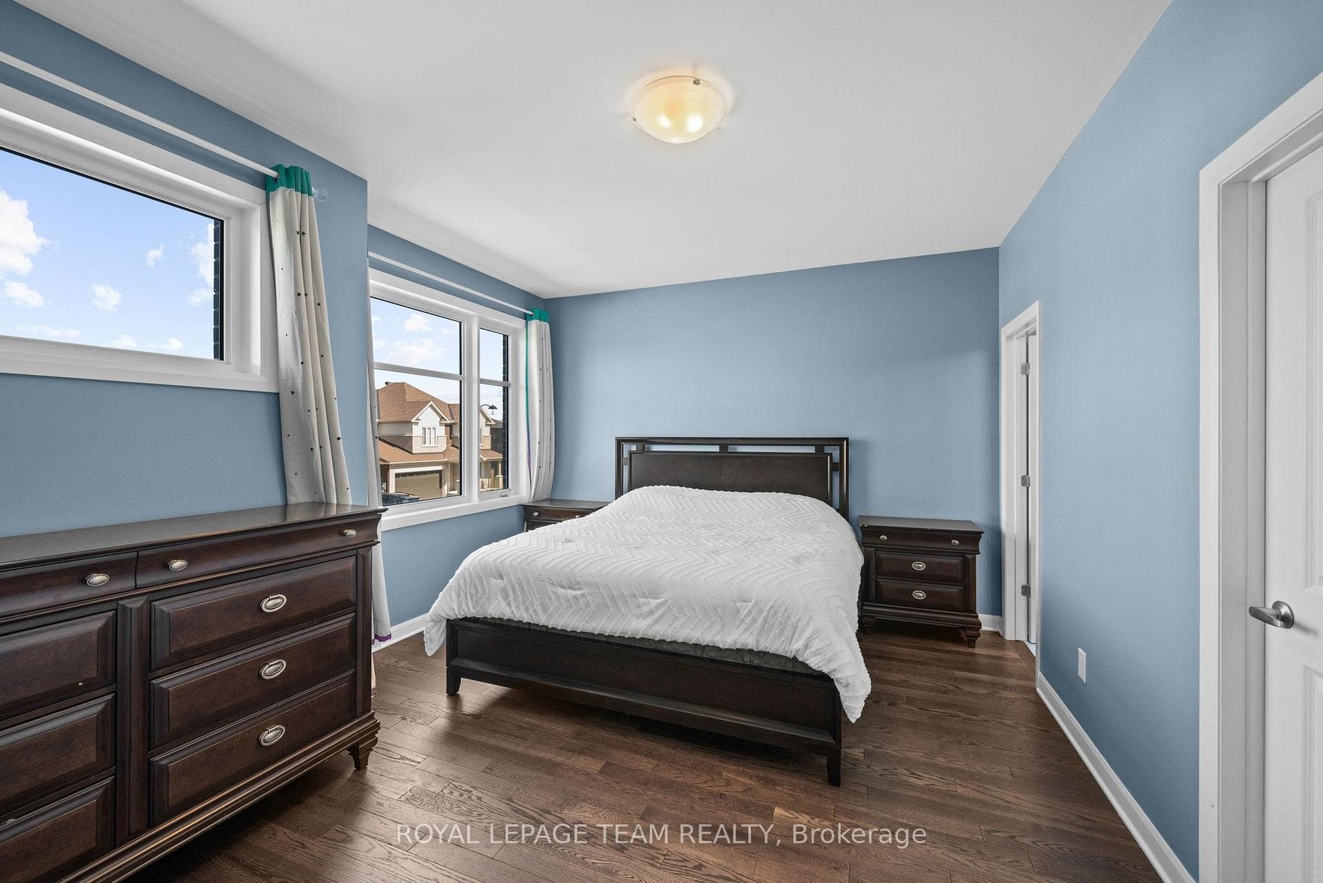 760 Shoal Street photo 33