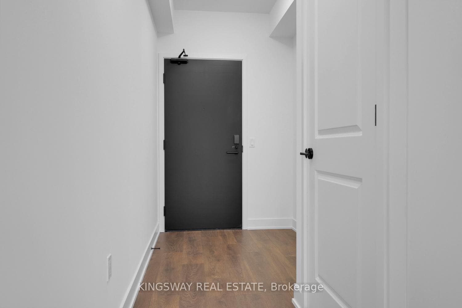 2333 Khalsa Gate Unit 702 photo 13