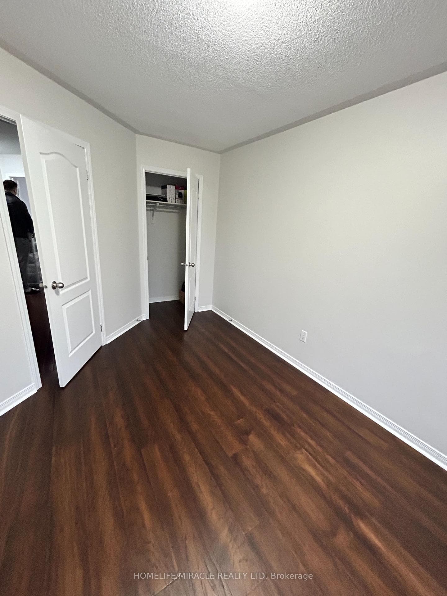 2438 Tillings Road photo 21