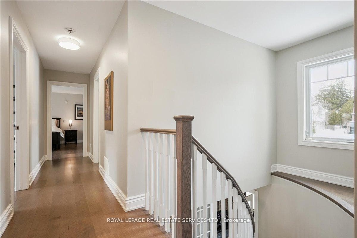 1466 Flaminia Court photo 17