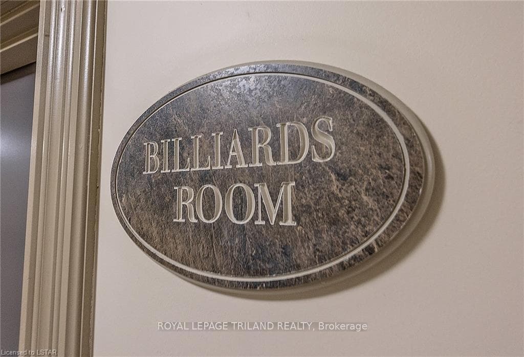 1030 CORONATION Drive Unit 204 photo 38