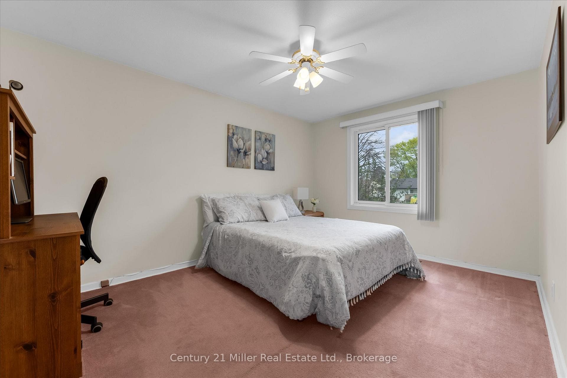 534 Elwood Road photo 16
