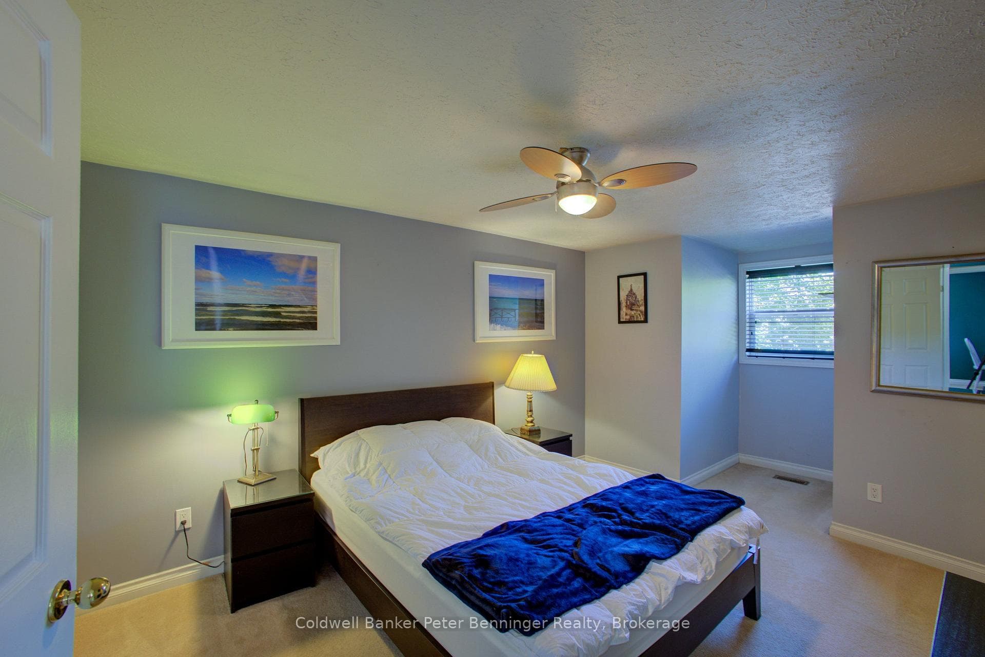 737 Mackendrick Drive photo 21
