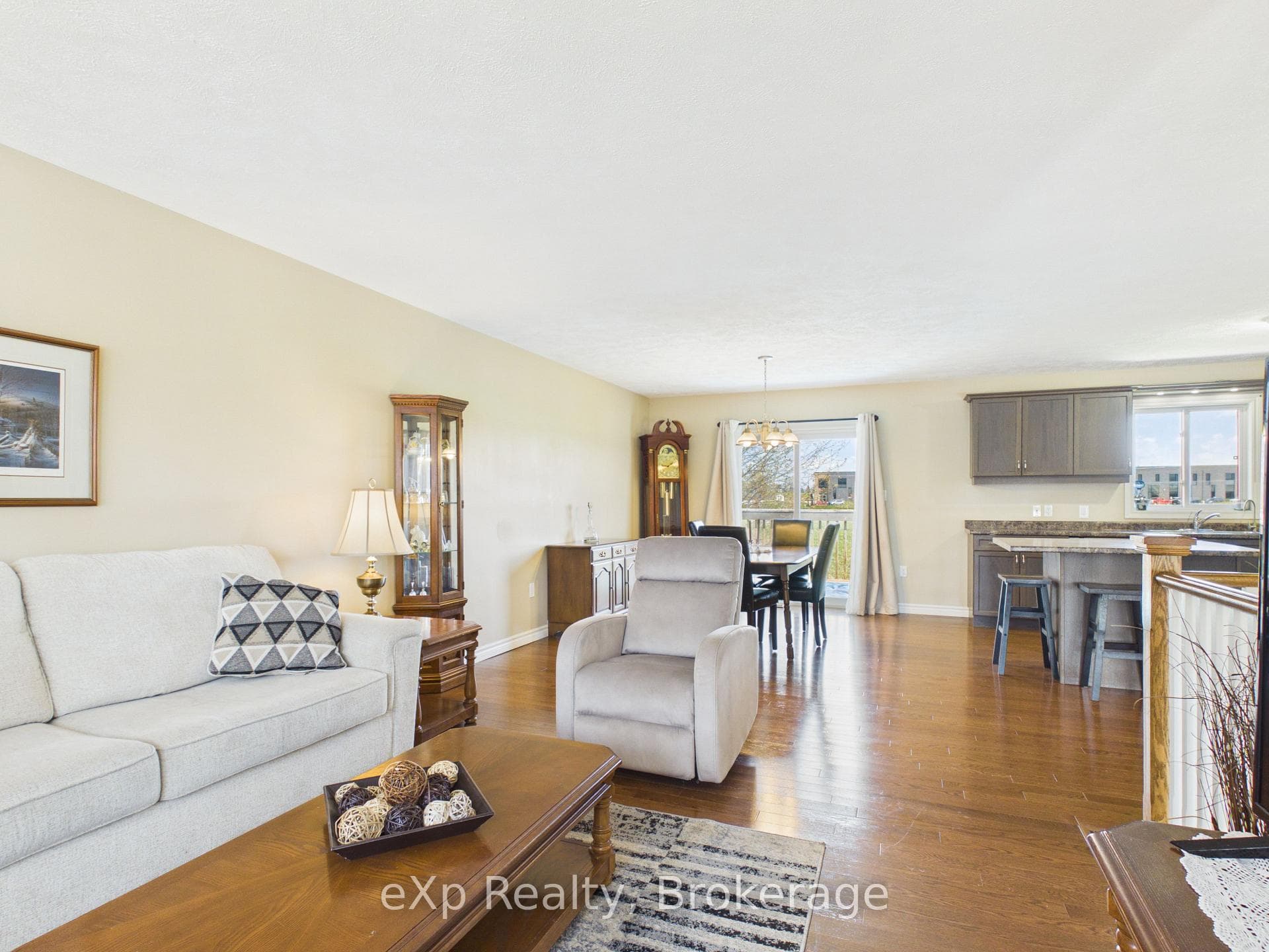 241 17th Avenue photo 7