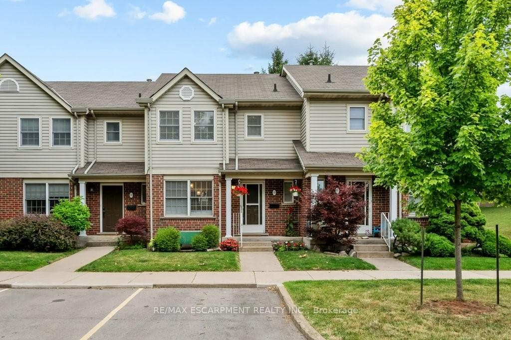 55 Kerman Avenue Unit 49 photo 1