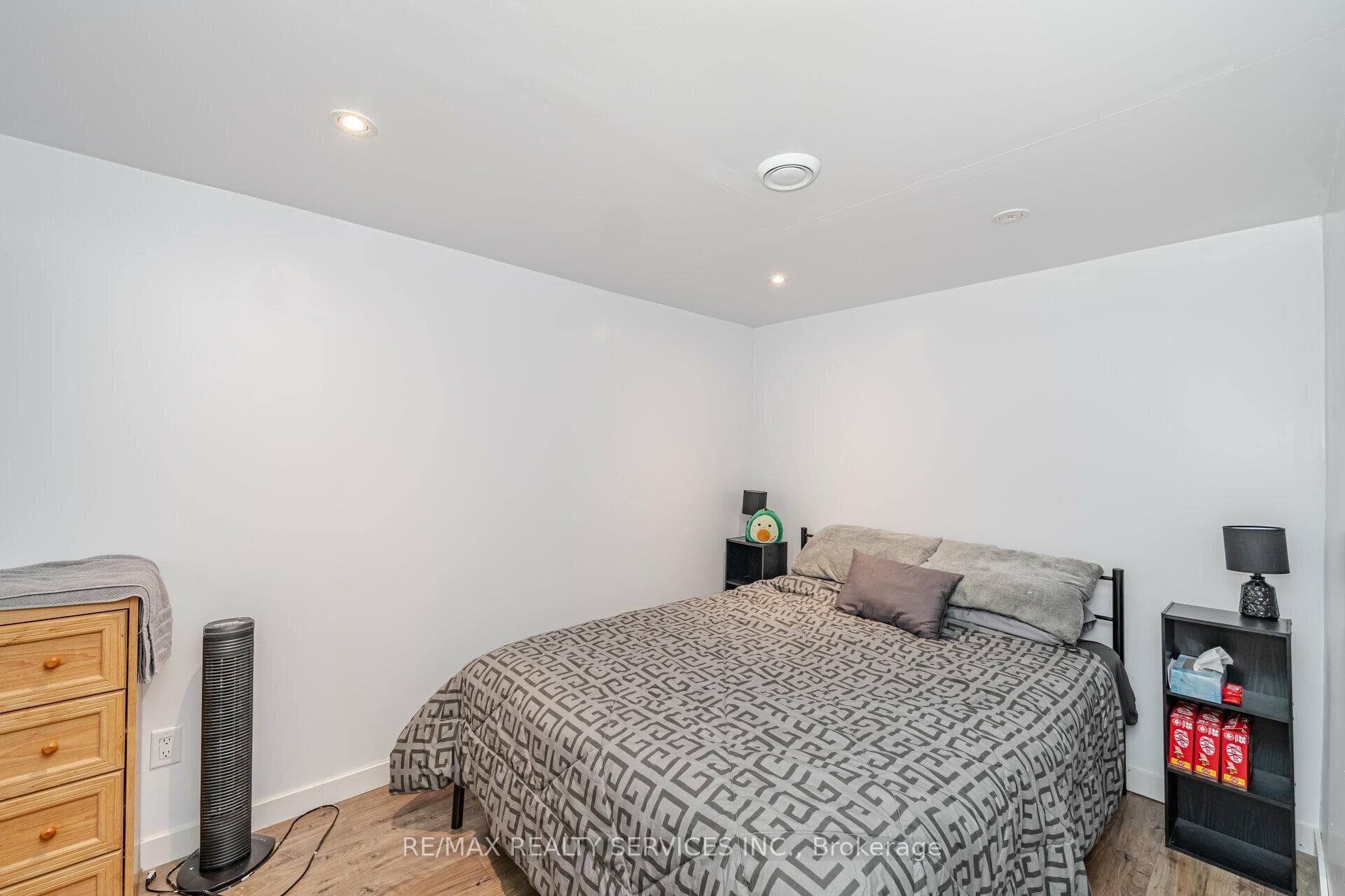 79 Madoc Drive photo 30