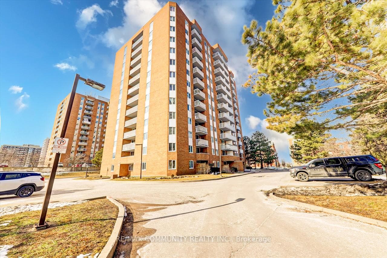 15 Sewells Road Unit PH3 photo 1