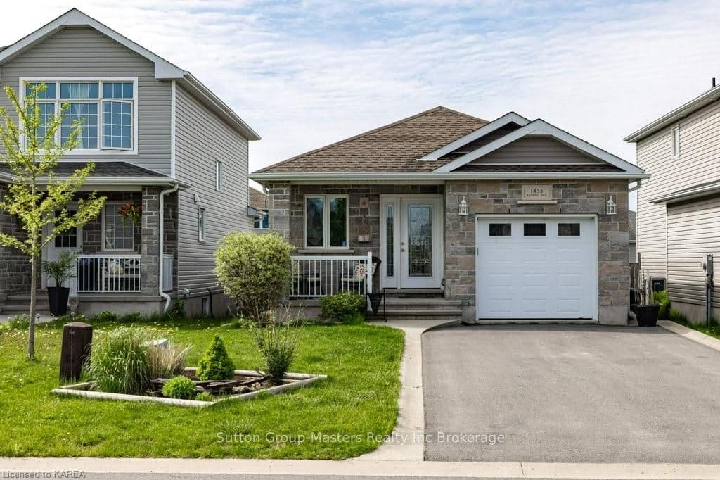 1433 KENDAL AVENUE Avenue photo 2