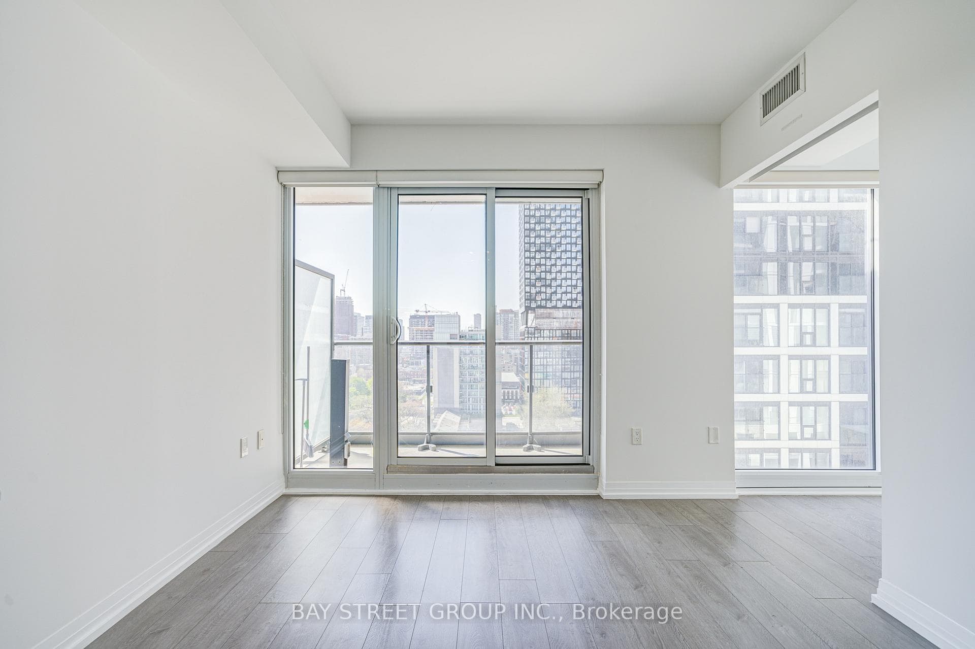 251 Jarvis Street Unit 1218 photo 20