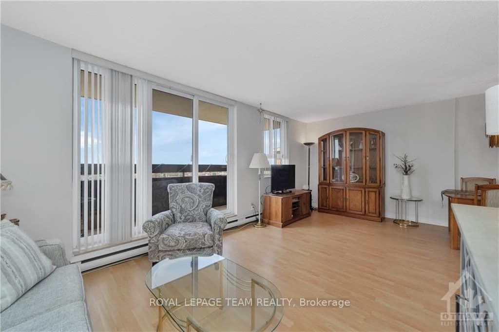 2020 JASMINE Crescent Unit 1404 photo 5