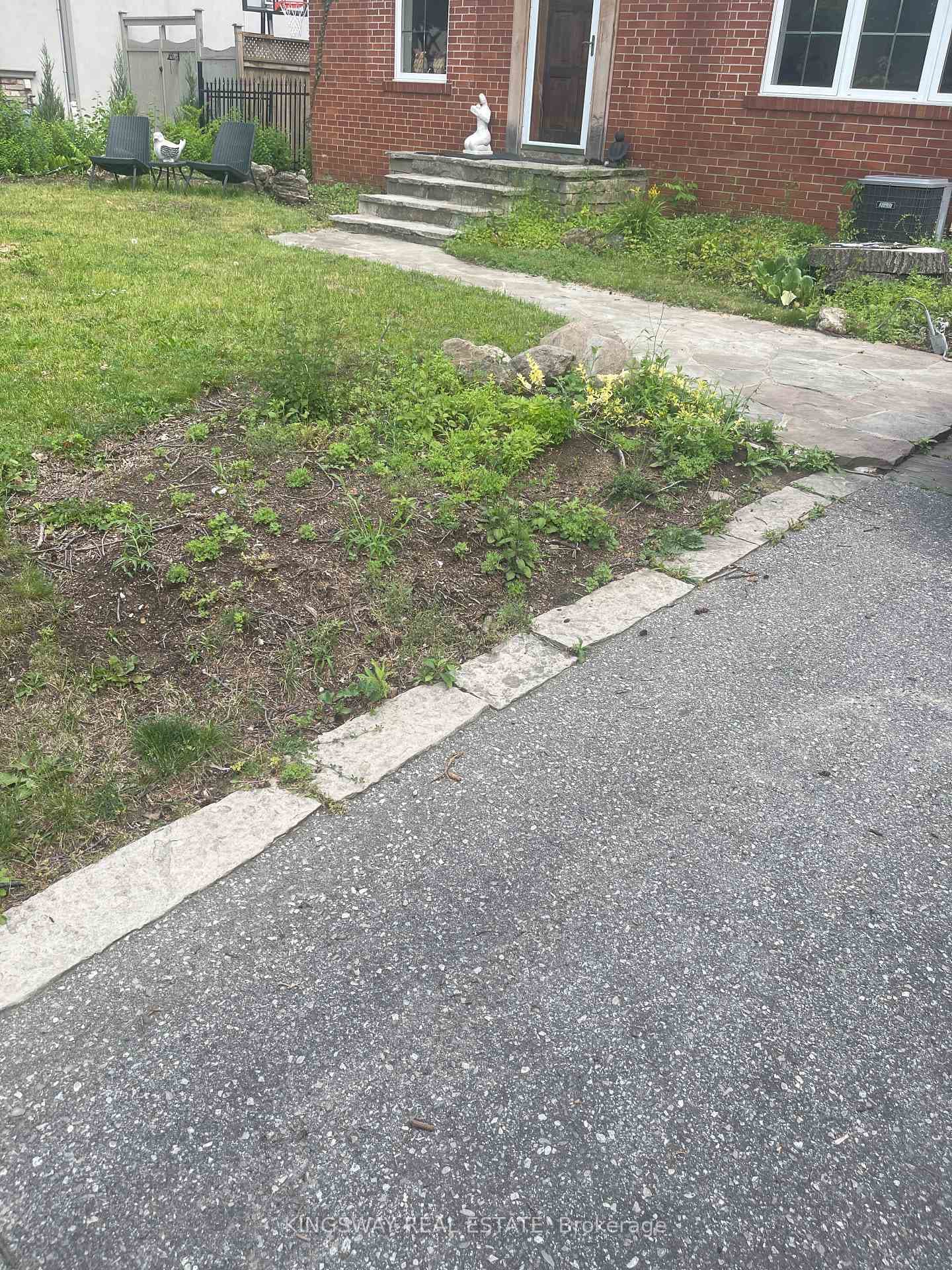 838 Melton Drive photo 3