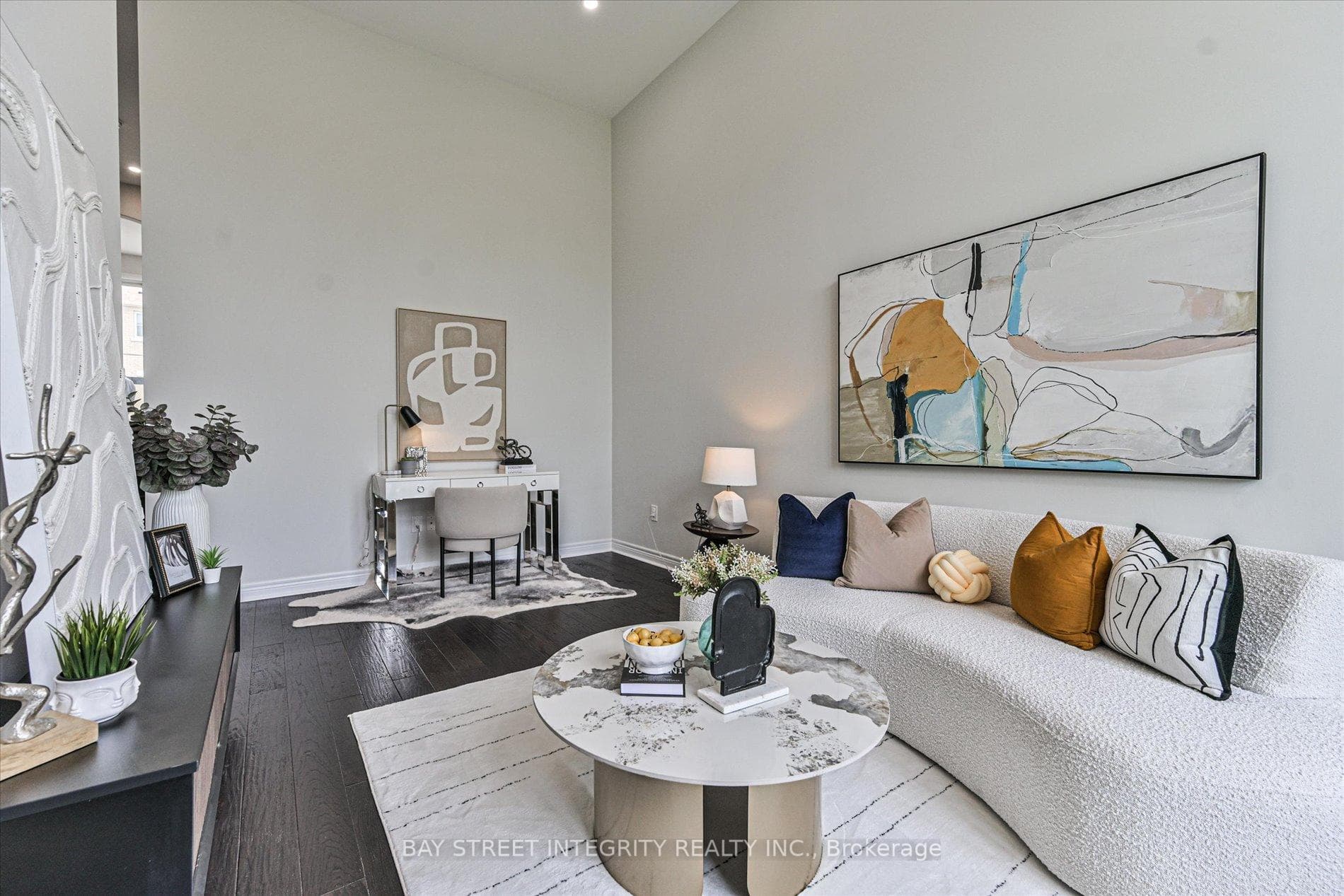49 Victor Herbert Way photo 6