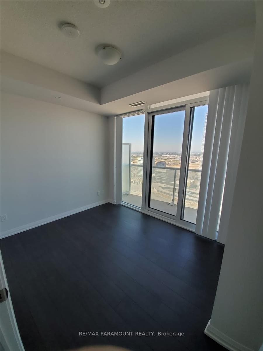 7895 Jane Street Unit 3213 photo 5