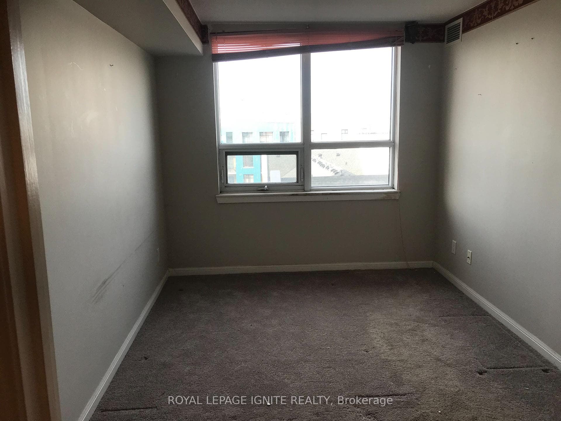 4 Elsinore Path Unit 602 photo 5