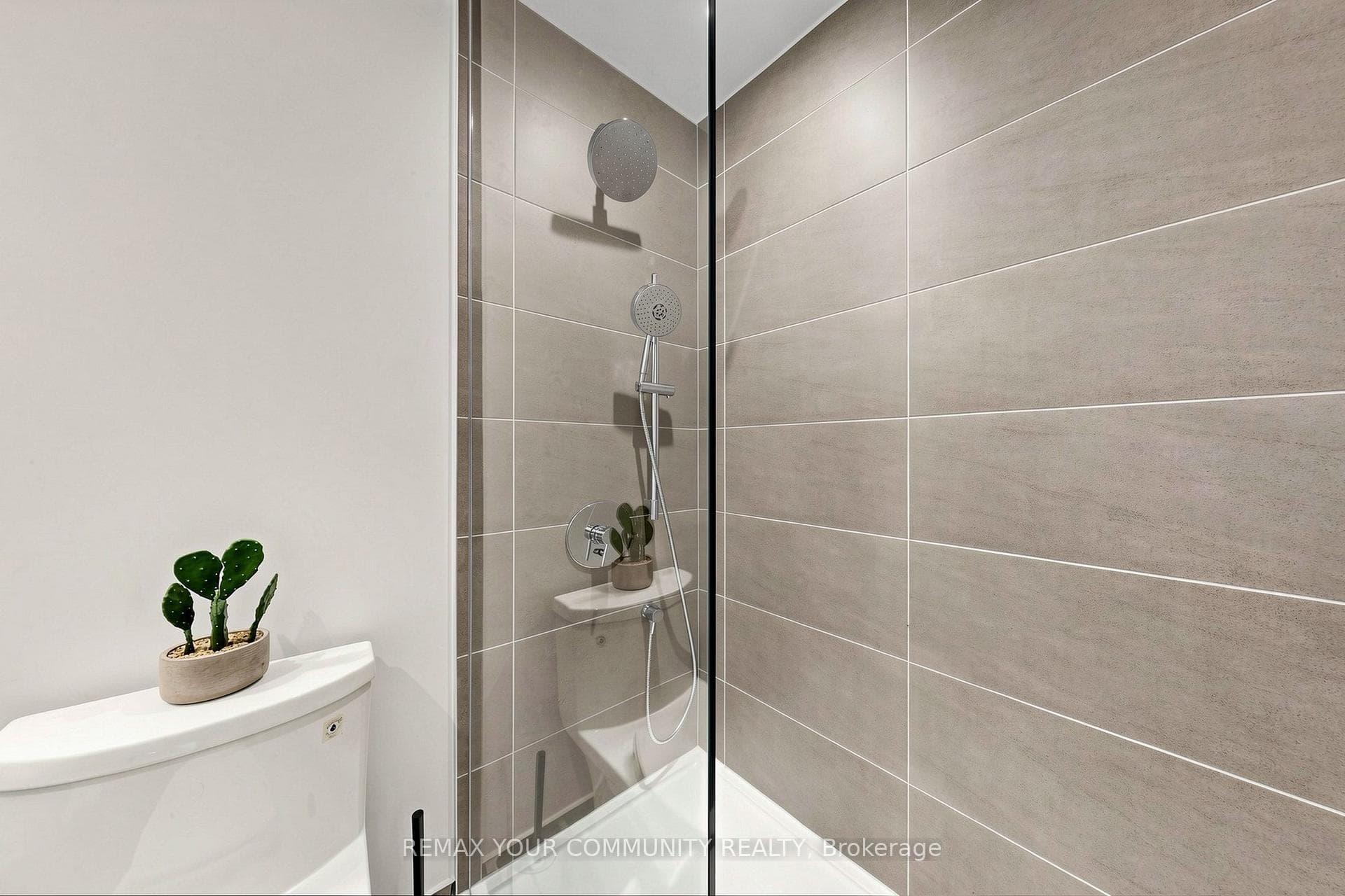 898 Portage Parkway Unit 1503 photo 31