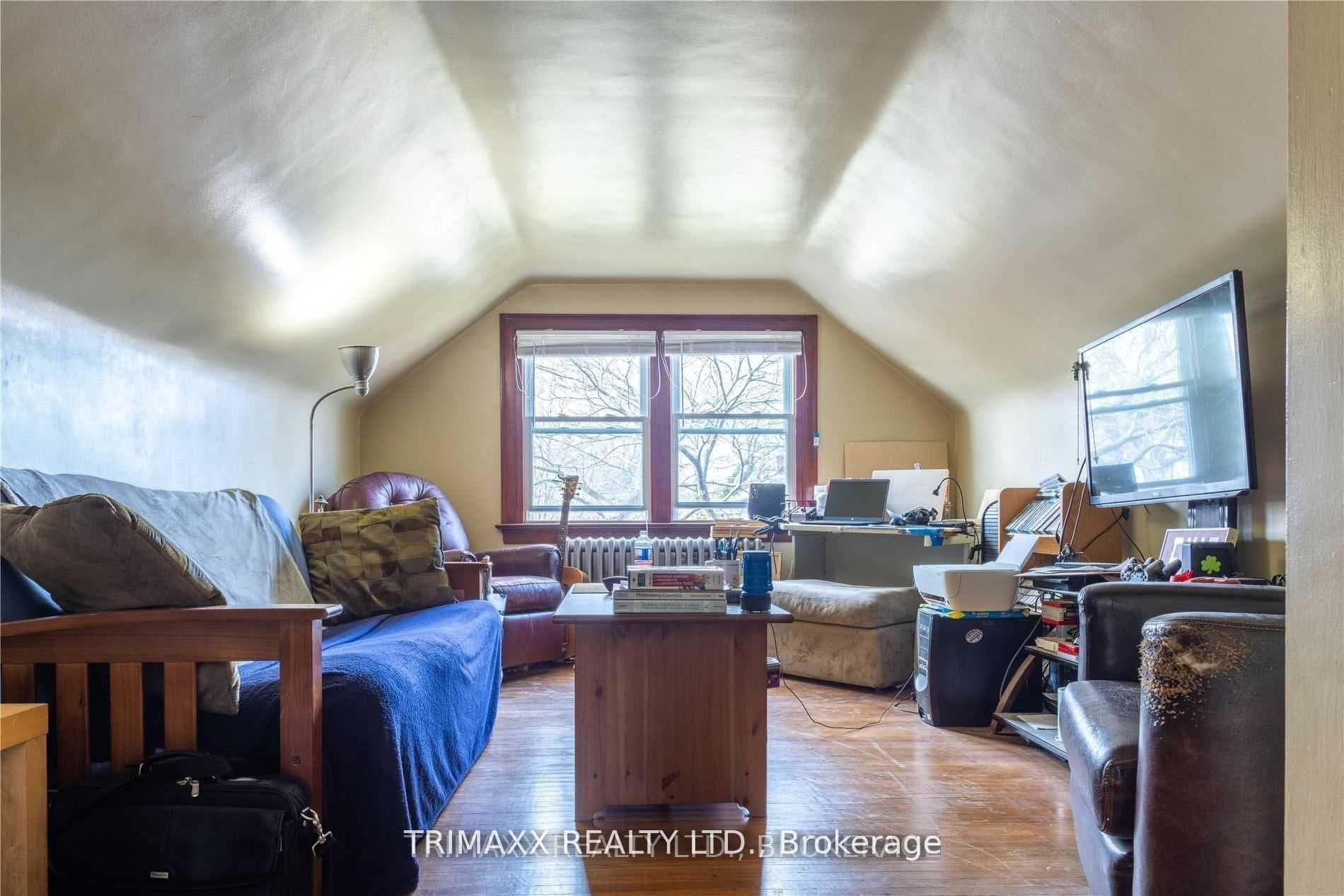 43 DACOTAH Street photo 18