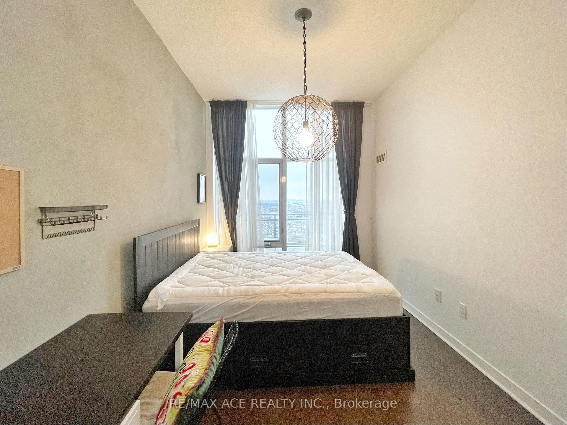 360 Square One Drive Unit Ph 3210 photo 20