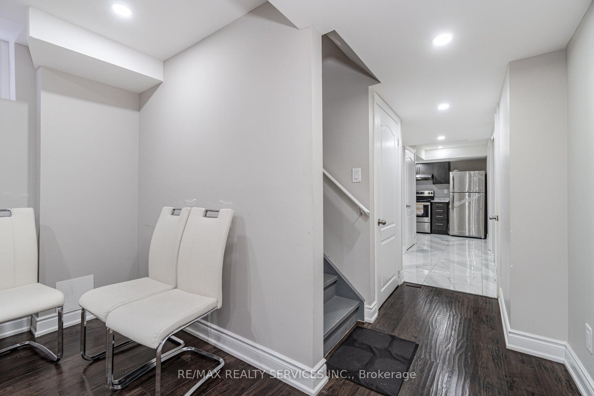 258 Robert Parkinson Drive photo 29