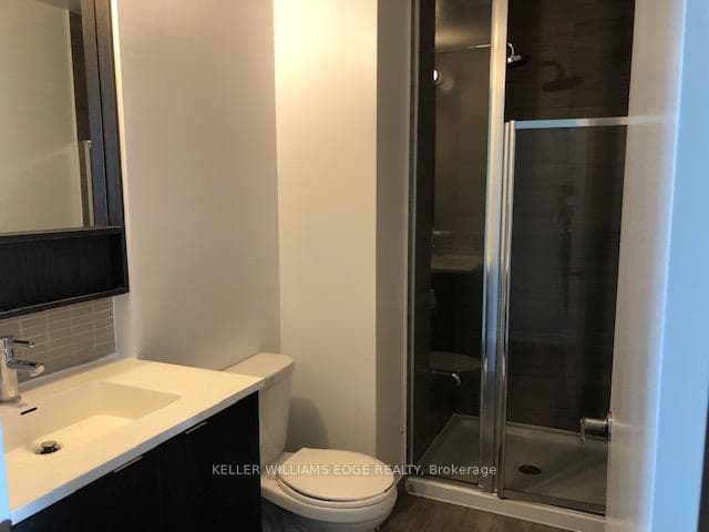 2560 Eglinton Avenue Unit 904 photo 9