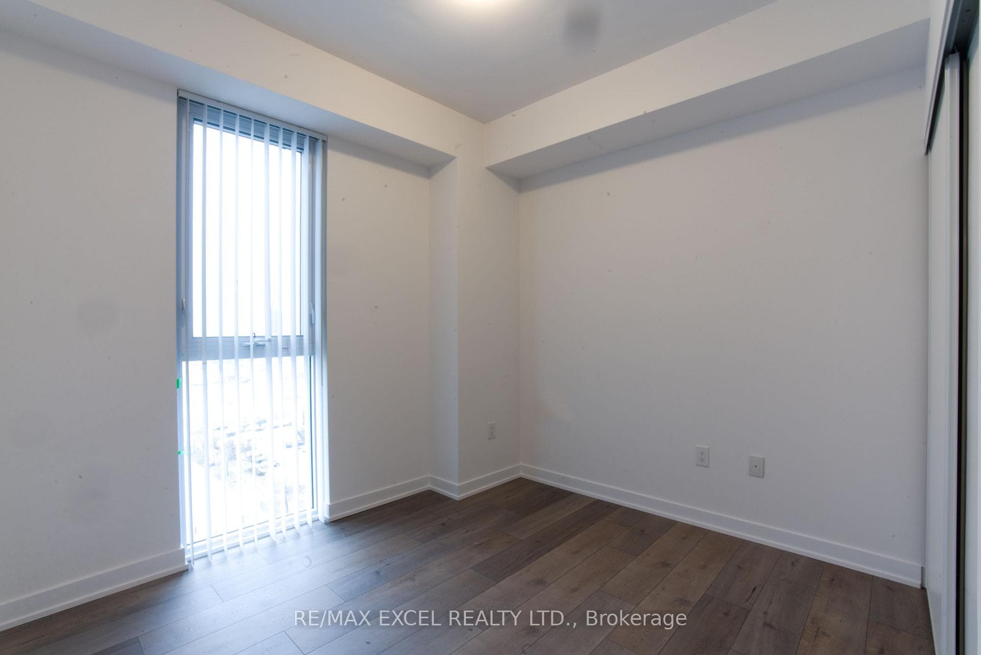 38 Honeycrisp Crescent Unit 1102 photo 19