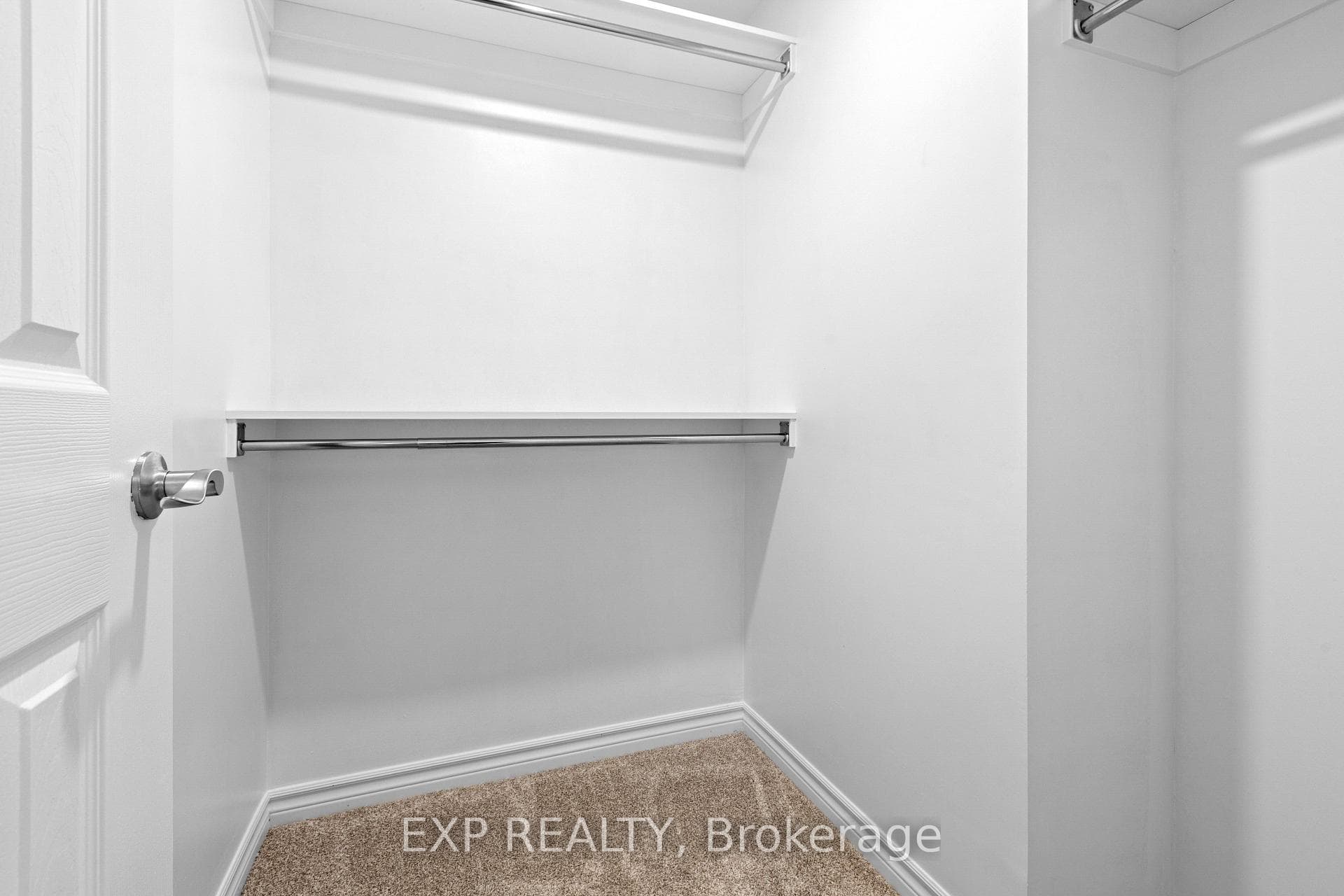 869 Maryland Avenue photo 26