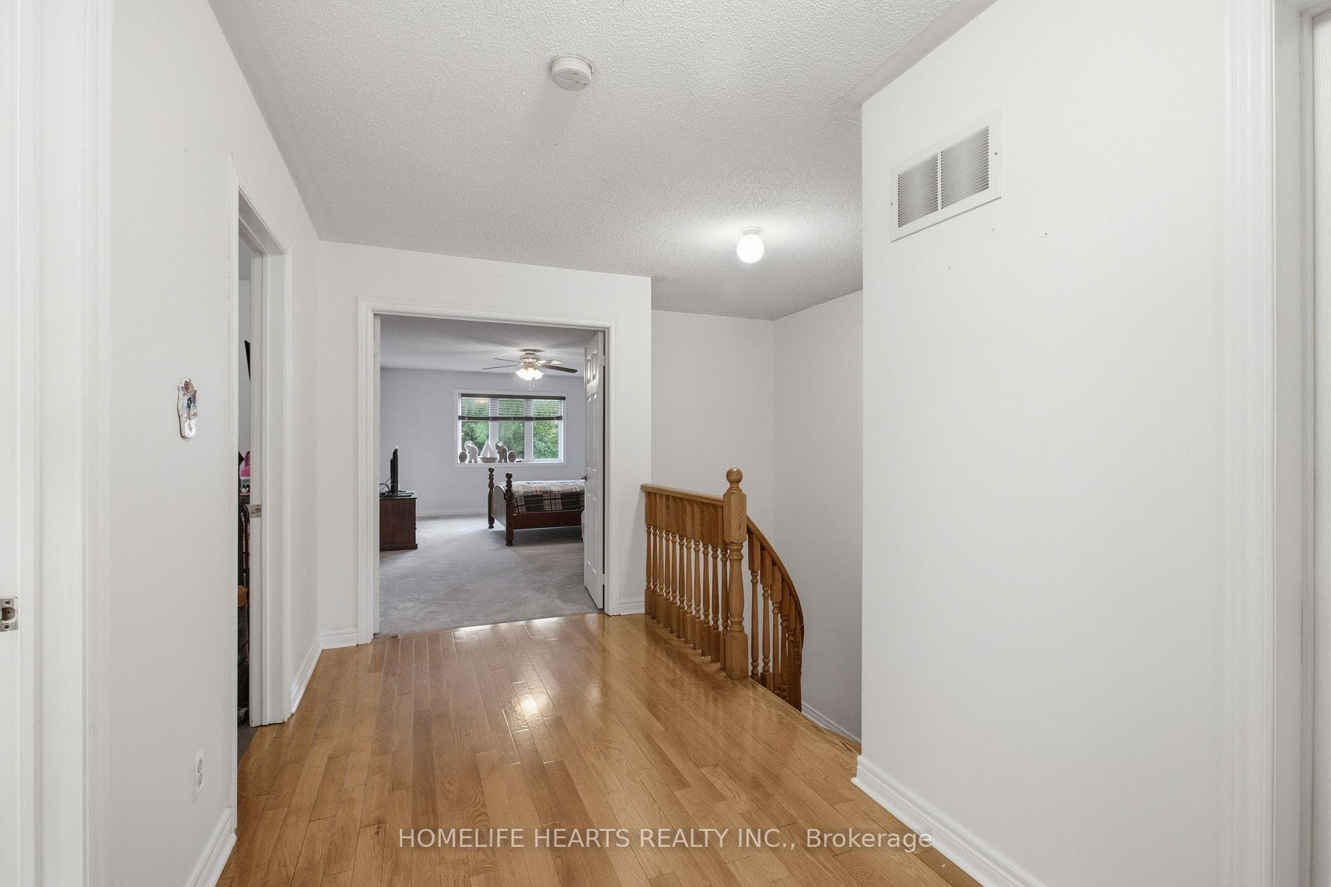 1077 Knotty Pine Grove photo 31