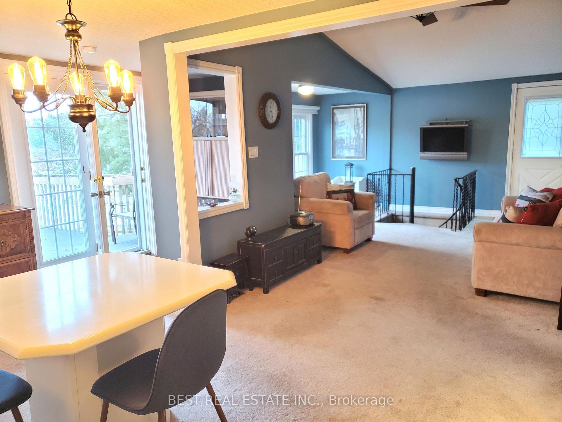 16 Smith Lane photo 14