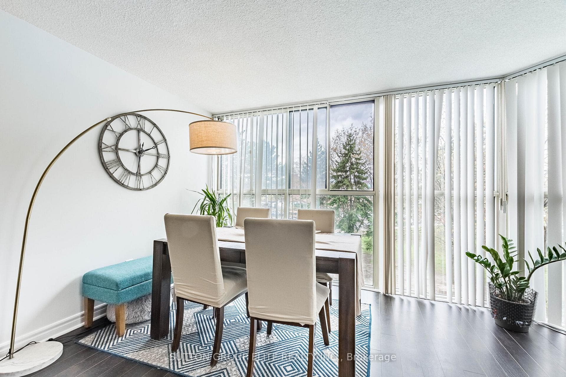 2091 Hurontario Street Unit 307 photo 27