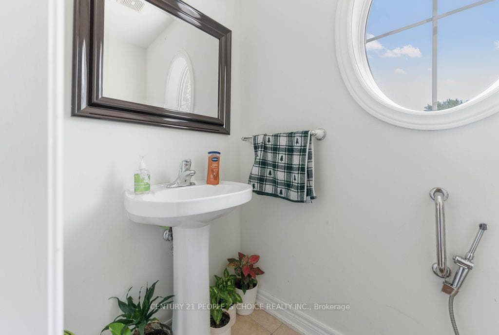 230 Paisley Boulevard Unit 40 photo 31