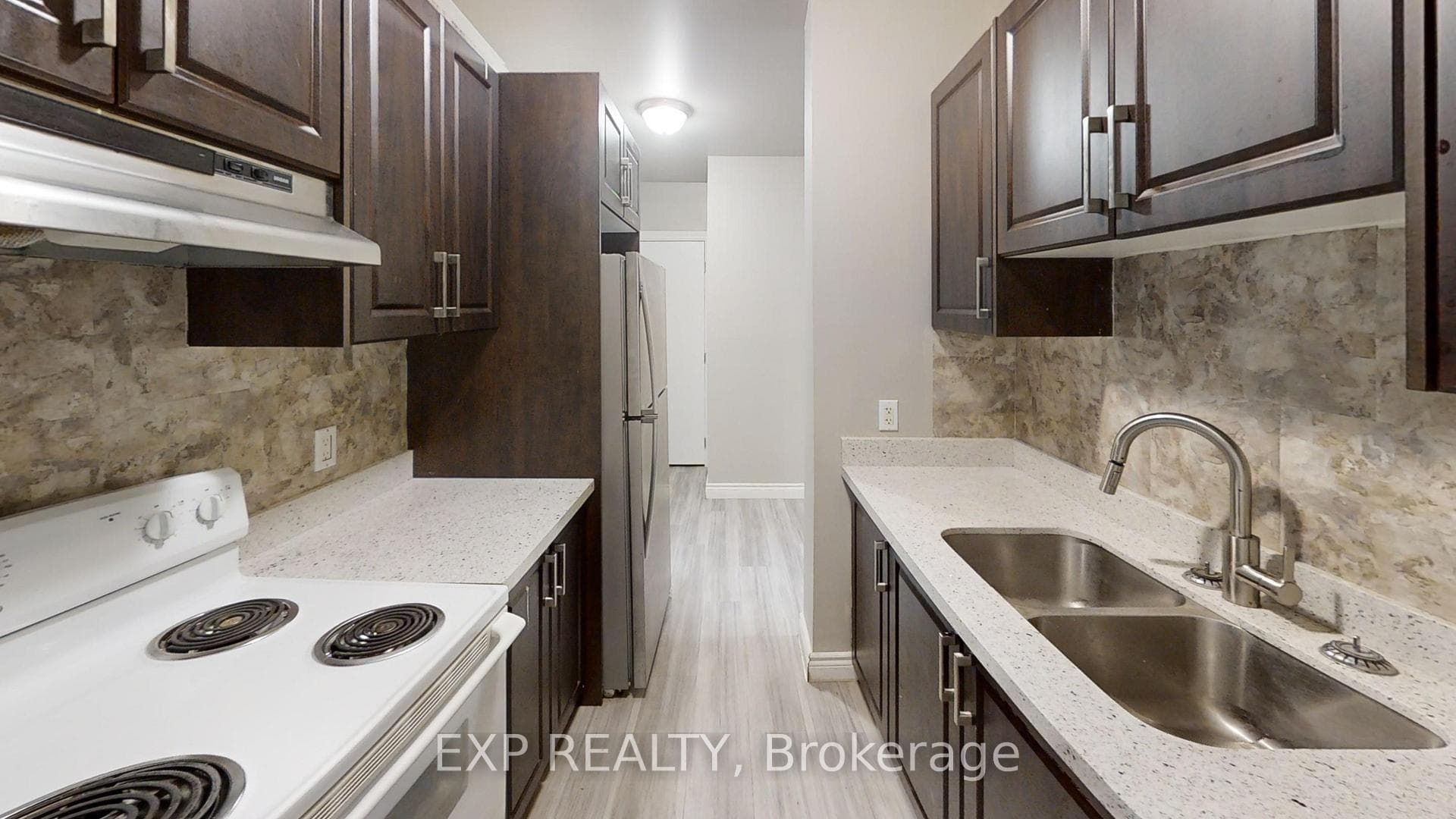 95 Barrie Road Unit 108 photo 8