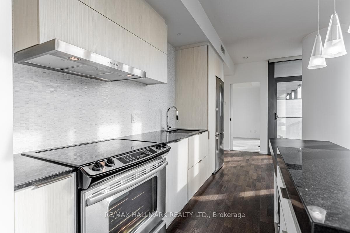101 Charles Street Unit 1706 photo 10