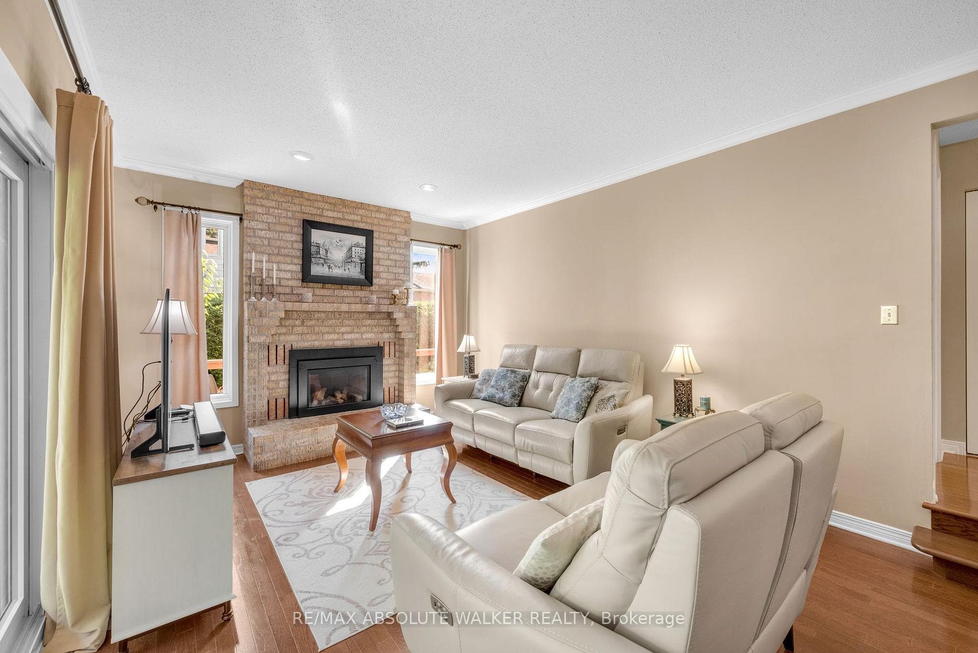 30 Elderwood Trail photo 12
