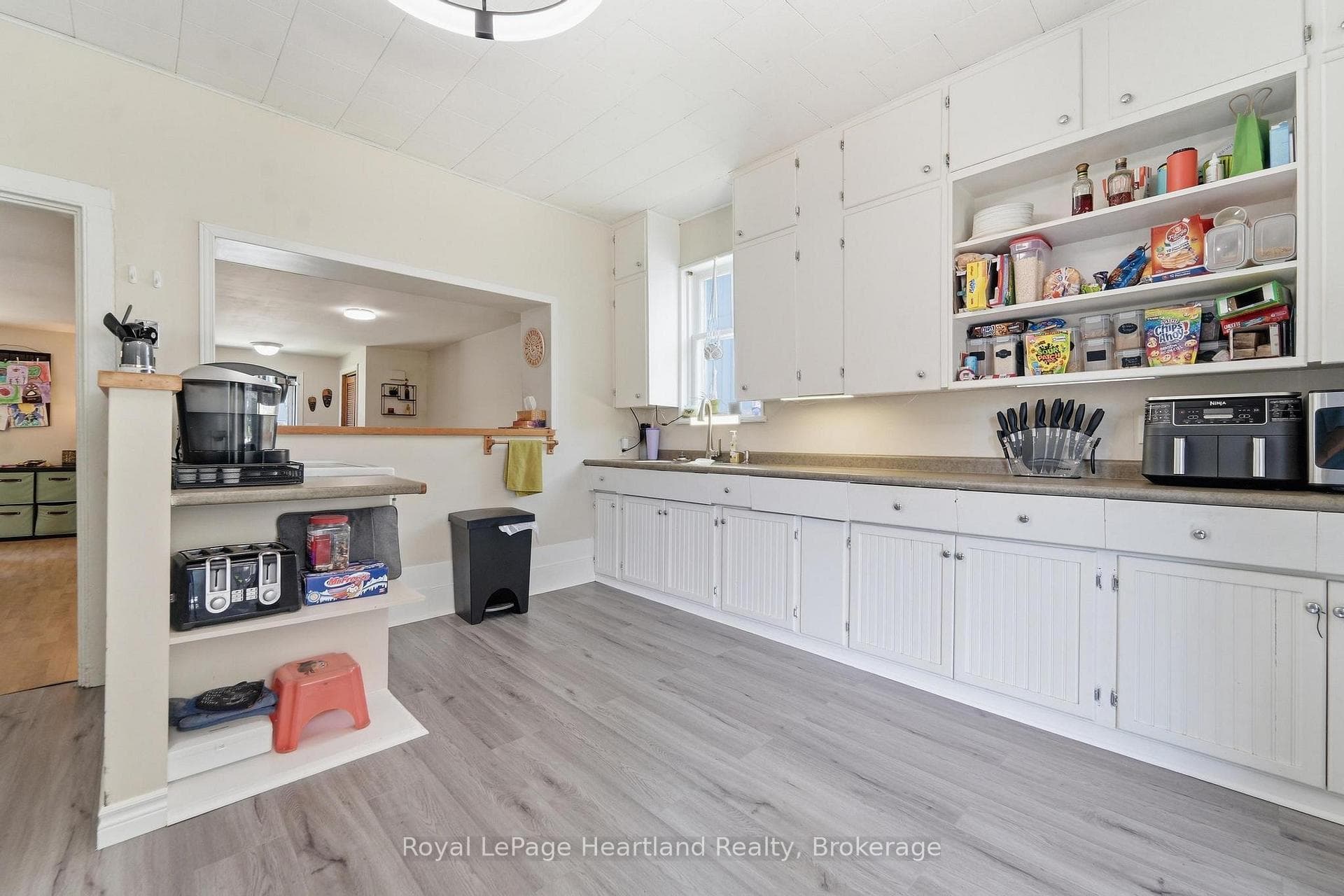 117 Quebec Street photo 11