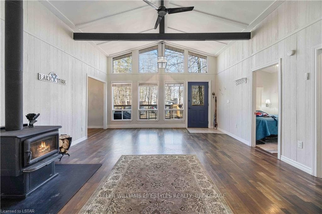 9879 RUBY Lane photo 9