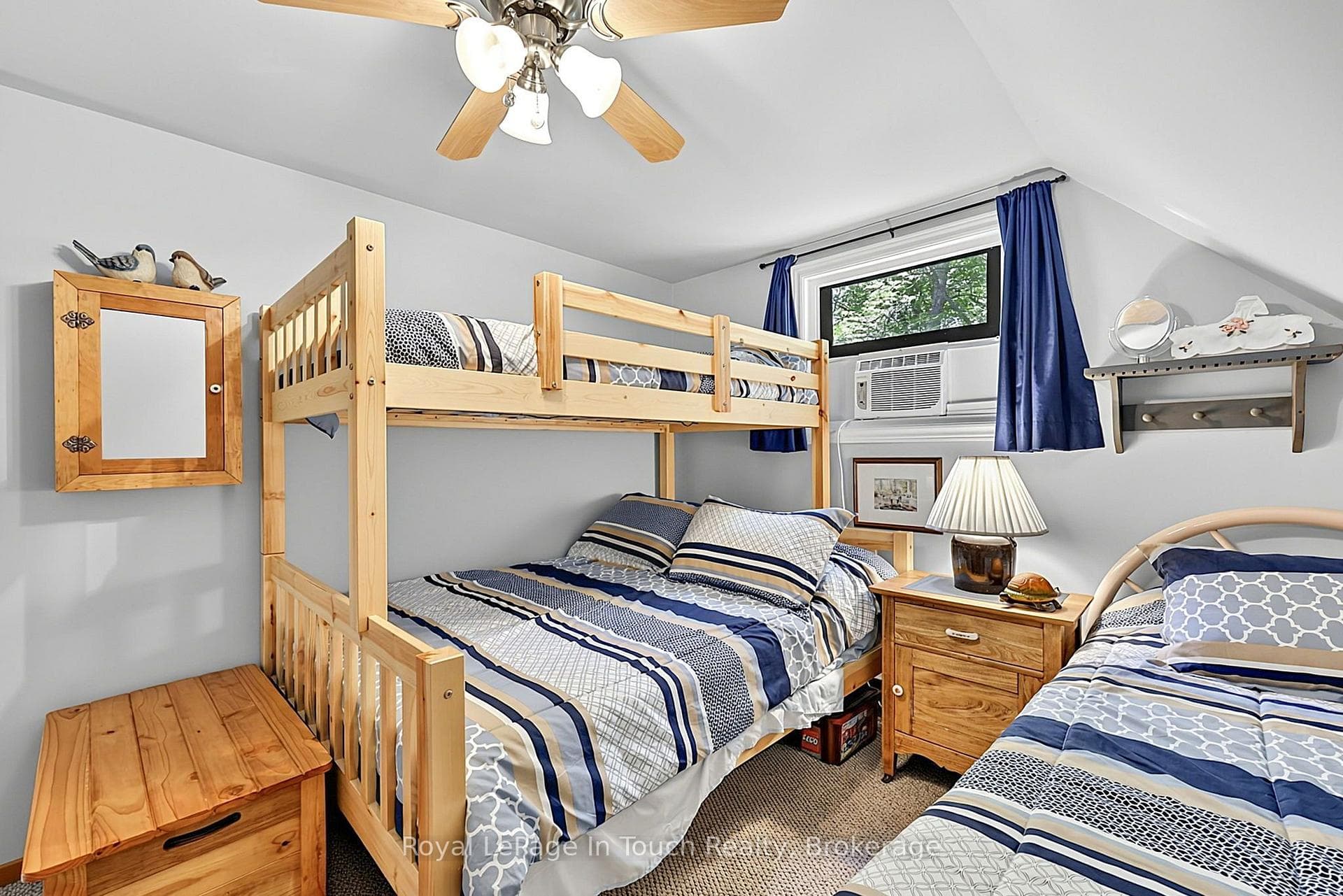 B207 Lot 26 Island photo 34