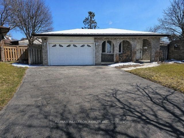 Streetscape-537 Lisbon Ct.