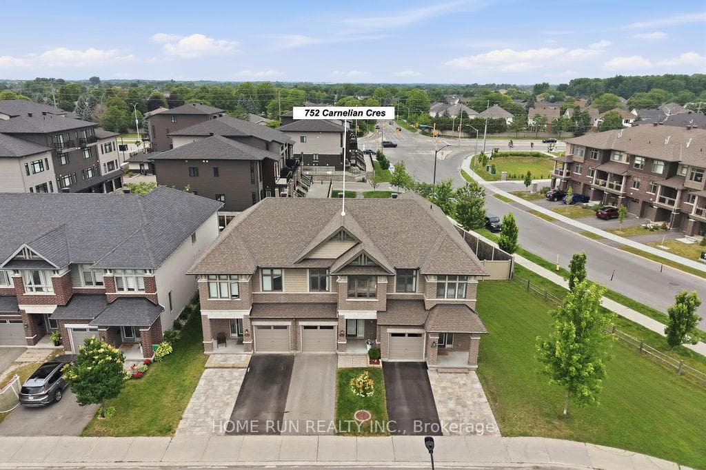 752 Carnelian Crescent photo 48