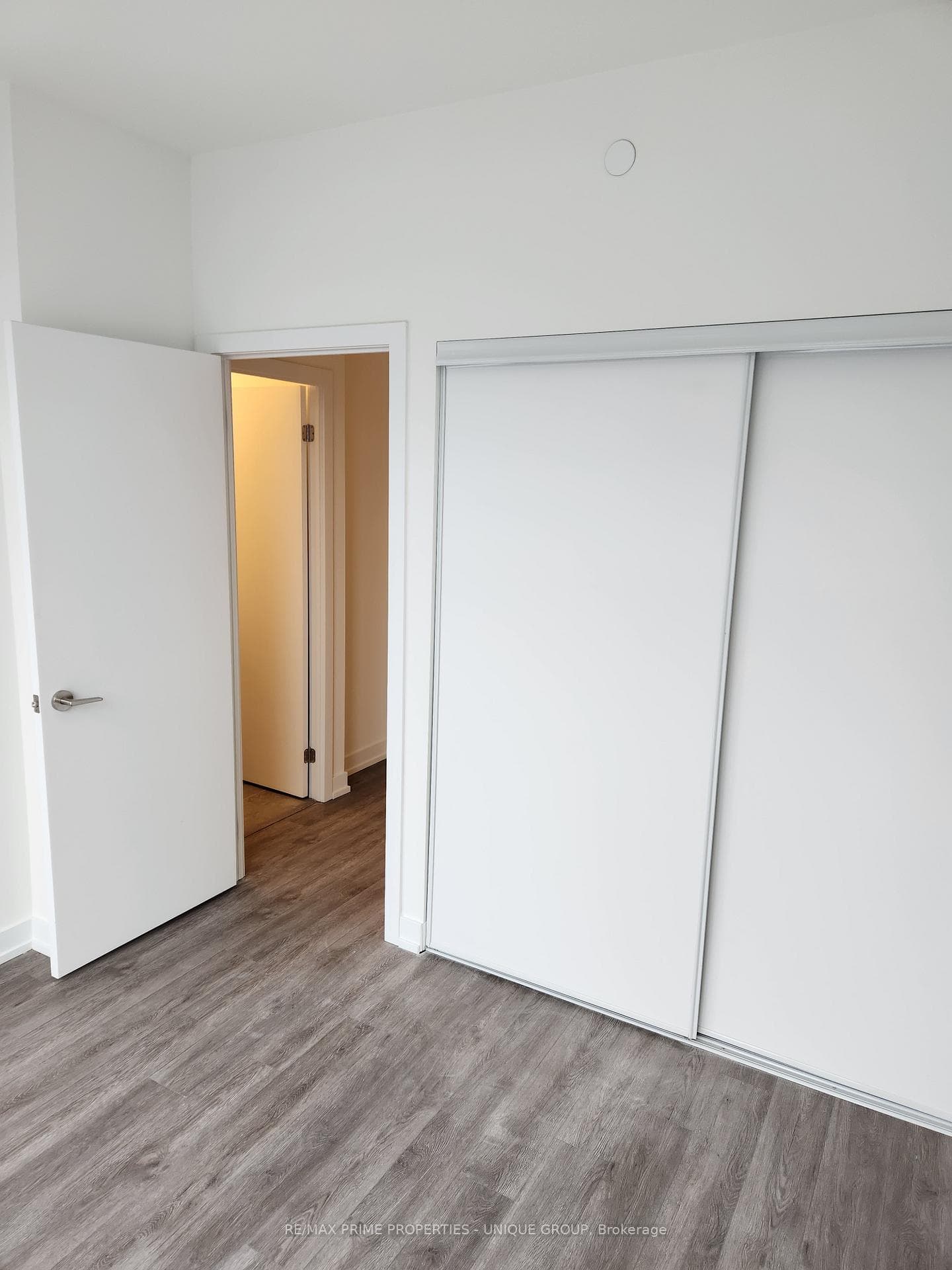 861 Sheppard Avenue Unit 52 photo 16