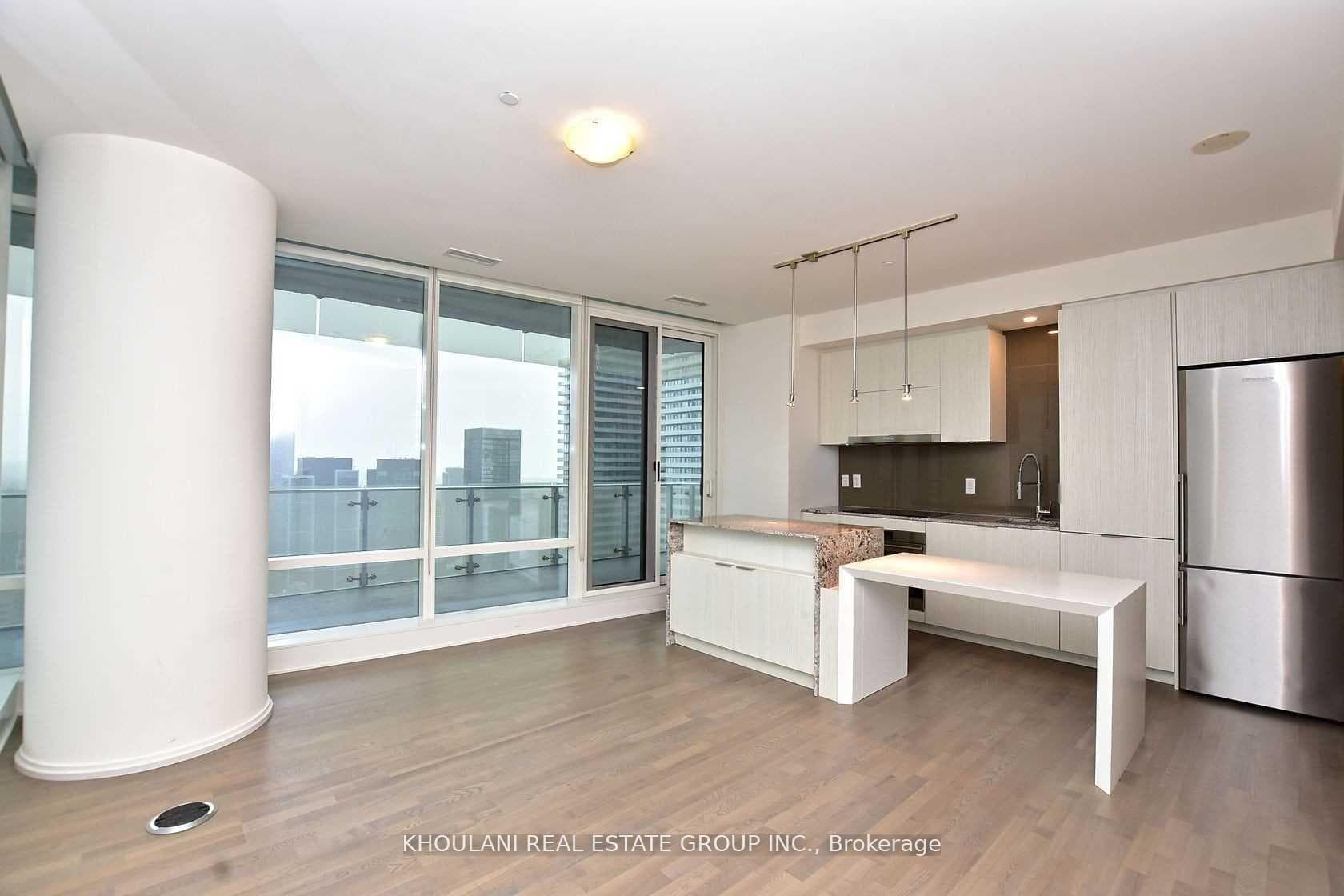1 Bloor Street Unit 4101 photo 2