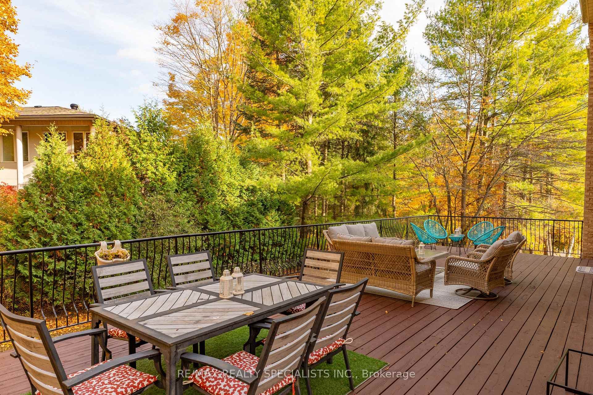 62 Silver Fox Place photo 43
