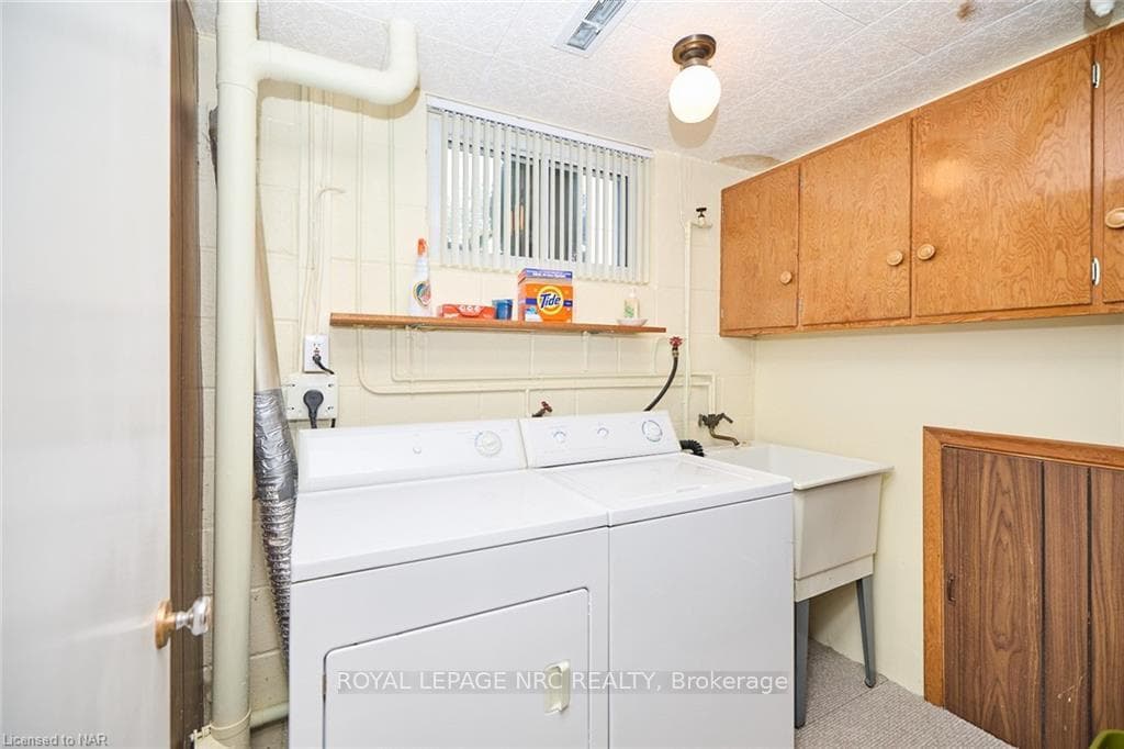 6972 HARRIMAN Street photo 28