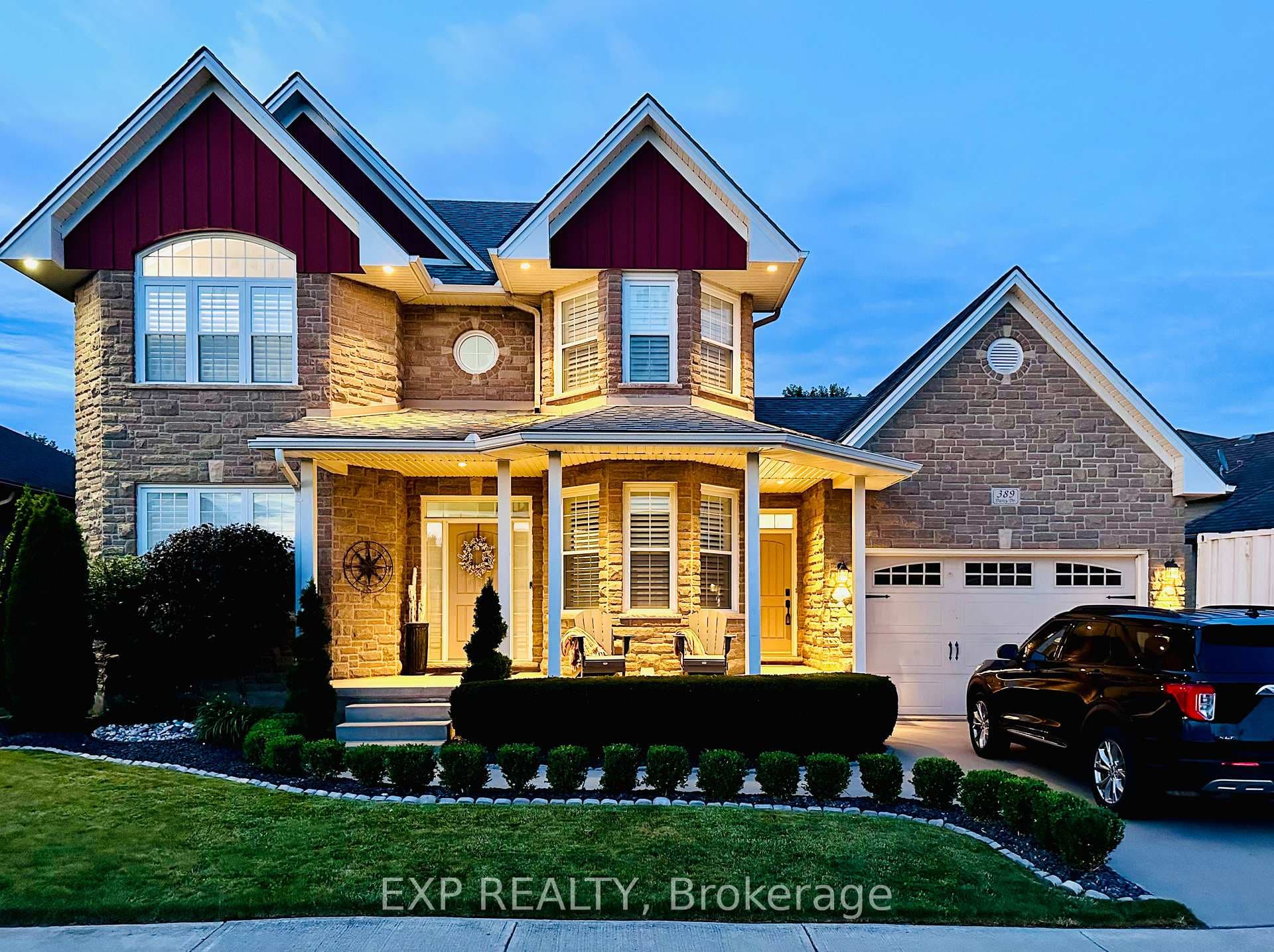 389 Darcy Drive photo 1