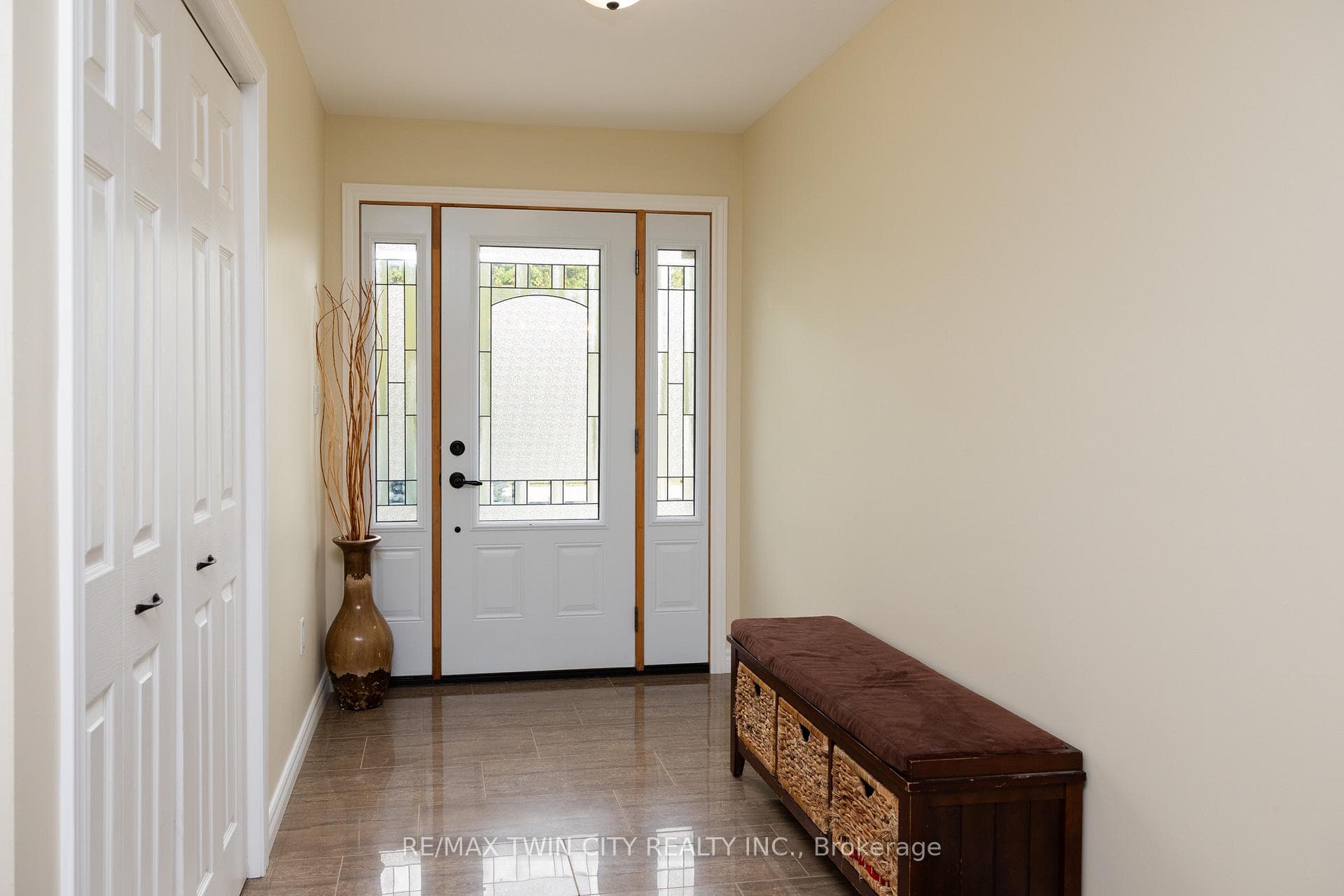 4597 KELVIN Road photo 15