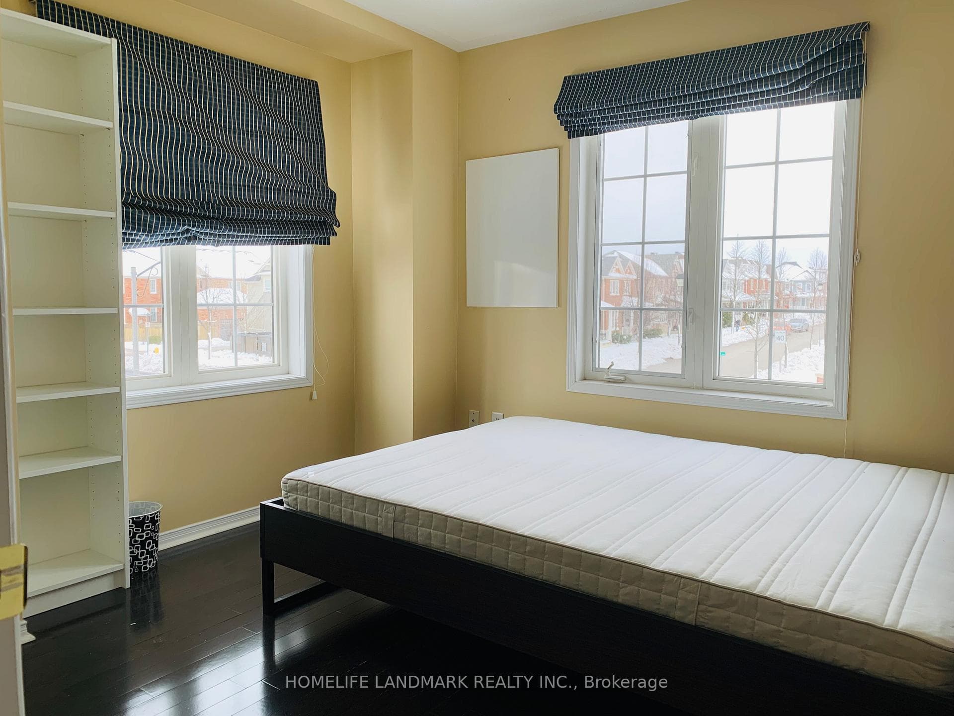 275 White's Hill Avenue photo 8