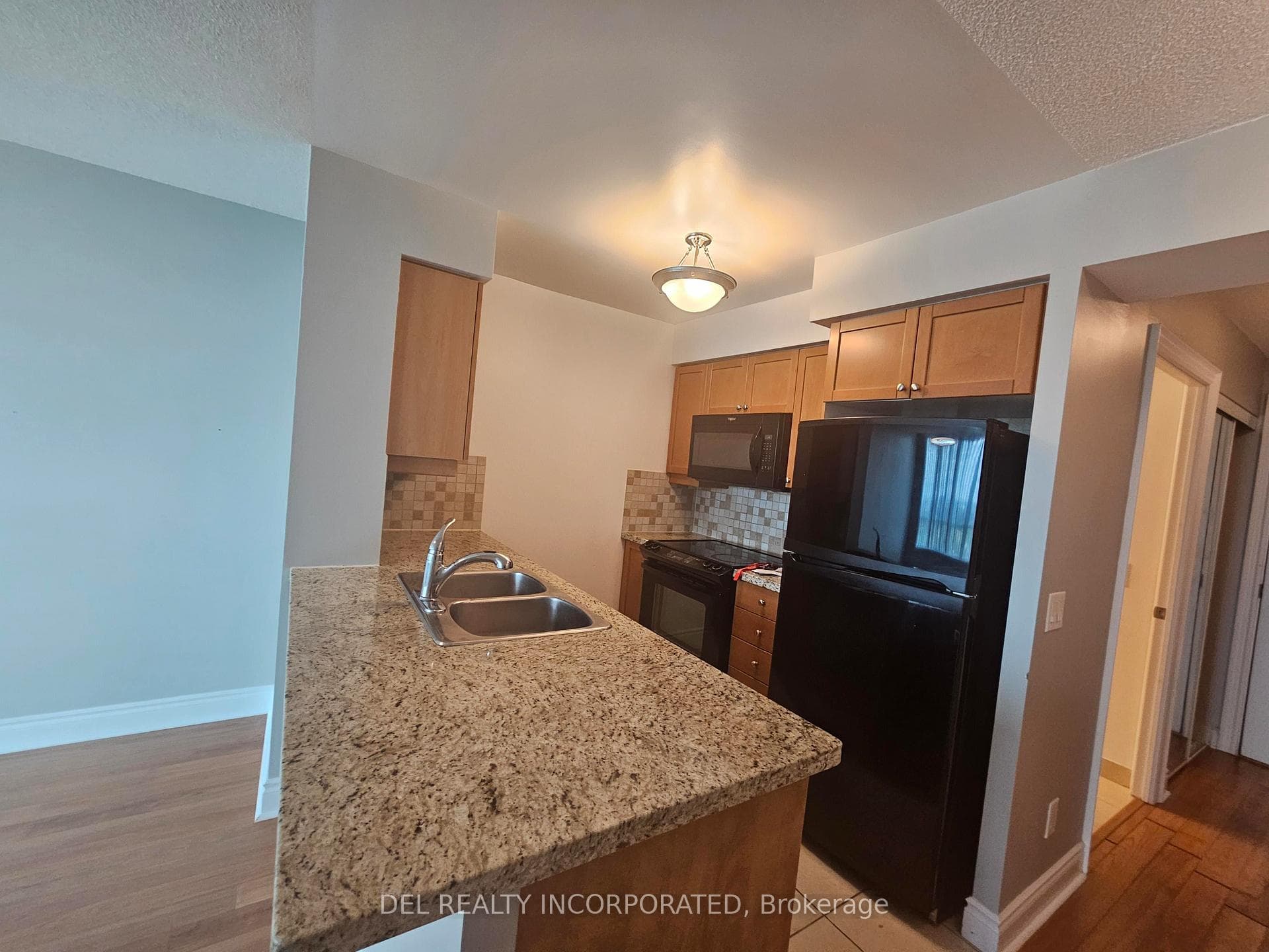 25 Greenview Avenue Unit 2217 photo 1