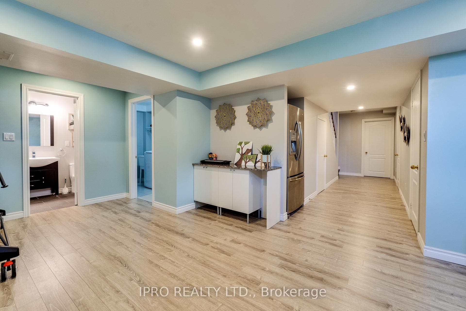 2216 Blue Oak Circle photo 34